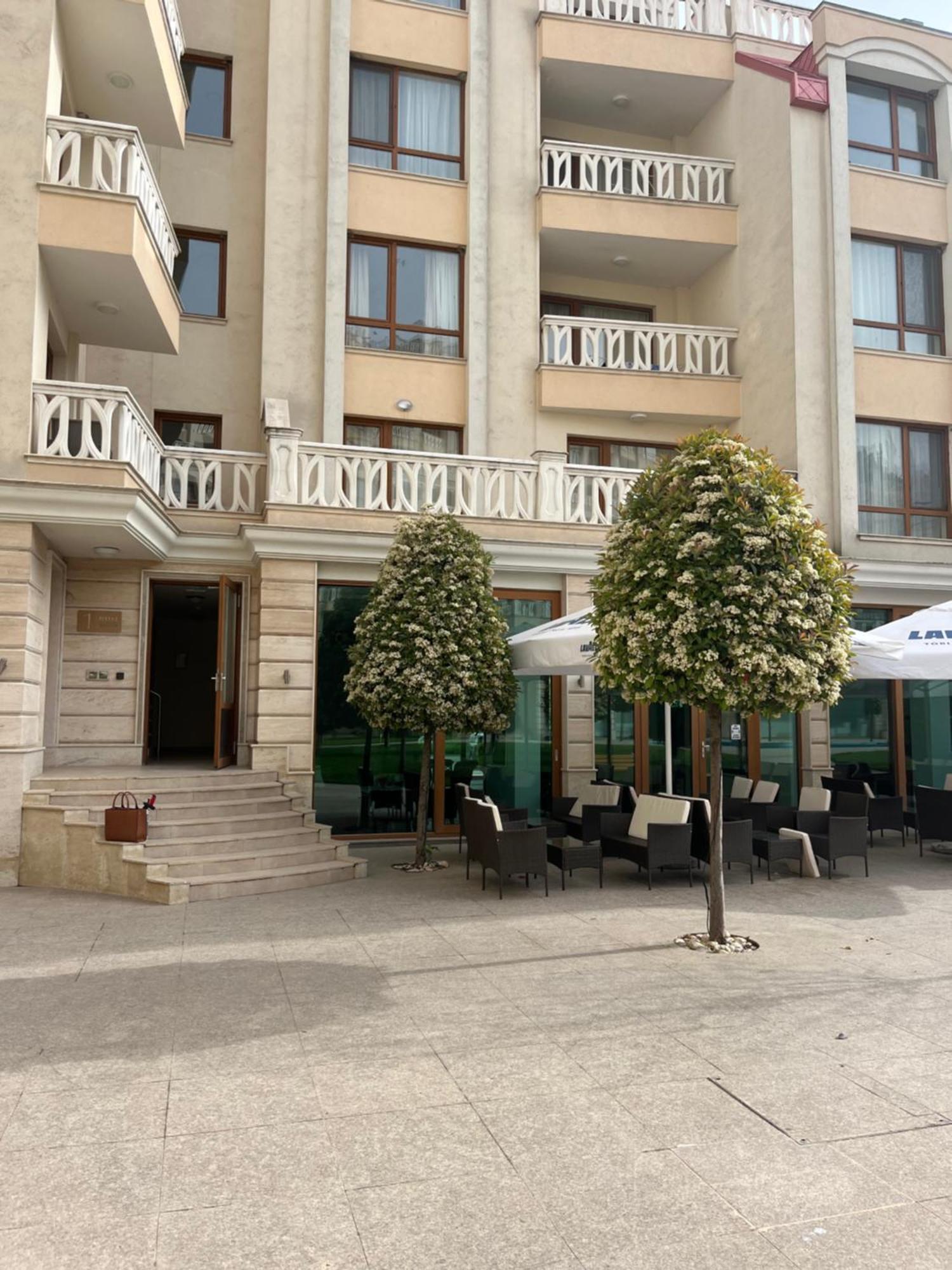 Elizi Summer House In Varna South Bay Beach Bagian luar foto